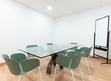Alquile sala de juntas en Málaga , Plaza de Uncibay 3-5 - 1 | MatchOffice