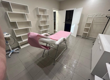 Oficina comercial disponible para alquilar en Granada 16 m², Avenida de América 53 - 5 | MatchOffice