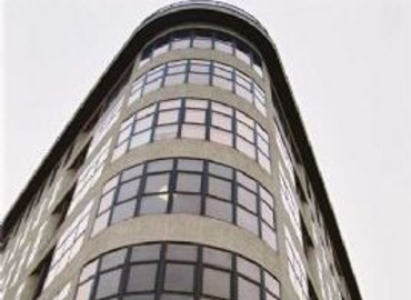55 m² Business park building available to rent in Madrid Centro, Calle Isabel Colbrand 6 (28050) - 0 | MatchOffice.com