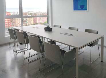 Únase a nuestra oficina virtual en València, Avenida Cortes Valencianas 58 - 9 | MatchOffice