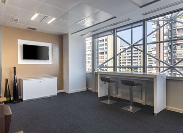 Coworking Calle Tarragona 157, Torre Nuñez y Navarro,4ª Planta 08014 Sants-Montjuïc