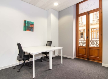 Coopere con nuestra oficina virtual en València, Calle Las Barcas 2 - 7 | MatchOffice