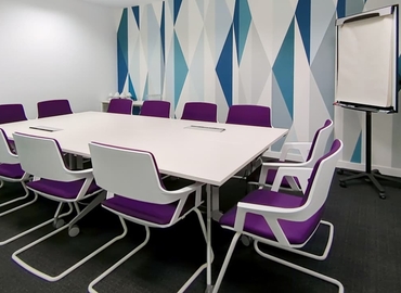 Centros de negocio disponible para alquilar en Madrid Ciudad Lineal 10 m², Calle de Martinez Villergas - 9 | MatchOffice.es