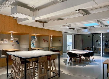 Centros de negocio en alquiler en Ciutat Vella 10 m², Carrer de Pallars - 7 | MatchOffice.es