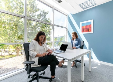 Observe oficinas de coworking en Toledo 10 m², Edificio Berna - 3 | MatchOffice.es