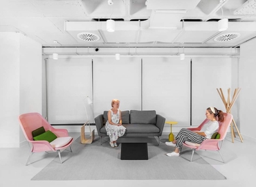 Alquile oficinas de coworking en Sevilla 10 m², Plaza de Villasís - 4 | MatchOffice.es