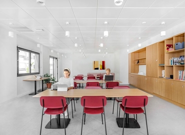 Observe oficinas de coworking en Sevilla 10 m², Plaza de Villasís - 3 | MatchOffice.es