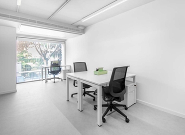 Alquile oficinas de coworking en Madrid Chamberi 10 m², Calle de José Abascal - 3 | MatchOffice.es
