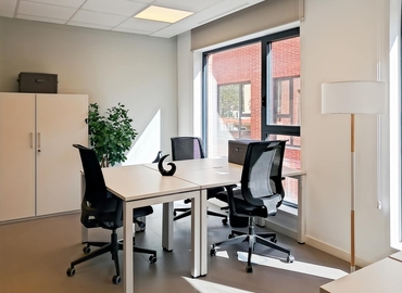 Centros de negocio disponible para alquilar en Ciutat Vella 10 m², Passatge Mas de Roda - 11 | MatchOffice.es