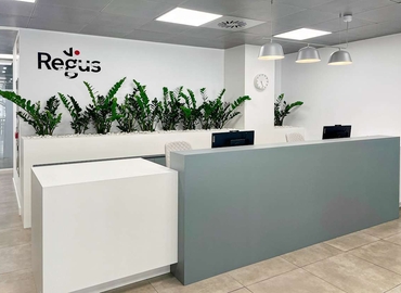 Parque empresarial disponible para alquilar en Zaragoza 10 m², Calle de Alfonso I - 1 | MatchOffice.es