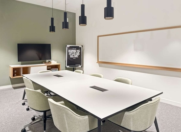 Parque empresarial disponible para alquilar en Madrid Canillejas 10 m², Calle Santa Leonor 65 - 2 | MatchOffice.es