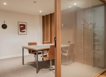 Business center Calle de Velázquez, 34 28001 Madrid Salamanca