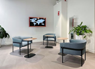 Alquile coworking en Madrid Hortaleza 10 m², Calle Isabel Colbrand 6 -8 - 9 | MatchOffice.es