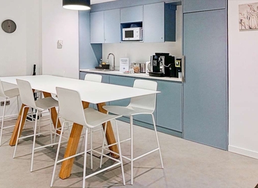 Centros de negocio disponible para alquilar en Madrid Moncloa 10 m², C. Gobelas - 5 | MatchOffice.es