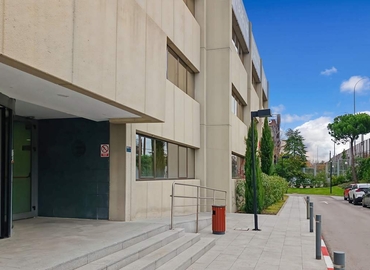 Parque empresarial disponible para alquilar en Madrid Moncloa 10 m², C. Gobelas - 10 | MatchOffice.es