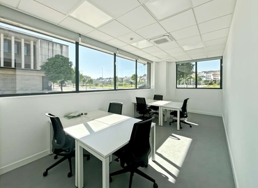 Únase a nuestra oficina virtual en Sevilla, Calle Almutamid 6 - 8 | MatchOffice.es