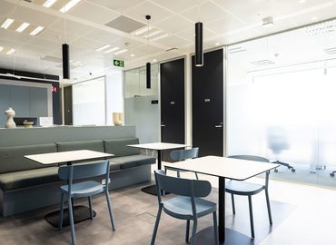 Parque empresarial en alquiler en Madrid Hortaleza 10 m², C. de Medina de Pomar 27 - 4 | MatchOffice.es