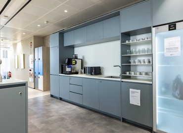 Parque empresarial en alquiler en Madrid Hortaleza 10 m², C. de Medina de Pomar 27 - 9 | MatchOffice