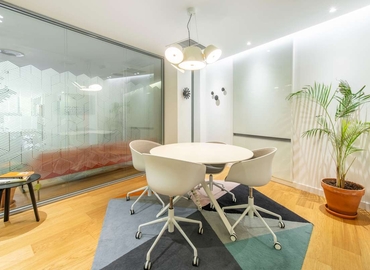  Conference space in Madrid Centro, Calle de Alfonso XII (28014) - 7 | MatchOffice.com