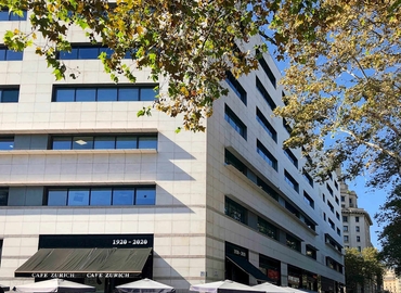 Reserve sala de conferencias en Ciutat Vella , Plaza de Cataluña 1 - 11 | MatchOffice.es