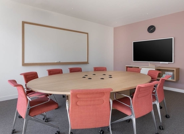  Meeting room in Madrid Hortaleza, calle Vía de los Poblados 1 (28033) - 0 | MatchOffice.com