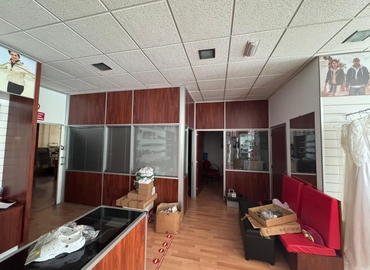 Office Rúa Nosa Señora do Carme 12 27880 Lugo