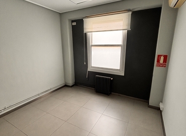 Parque empresarial disponible para alquilar en València 14 m², Carrer de Sant Vicent Màrtir 24 - 16 | MatchOffice