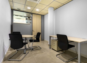 10 m² Business space in Malaga, Plaza de la Solidaridad 12 (29006) - 0 | MatchOffice.com