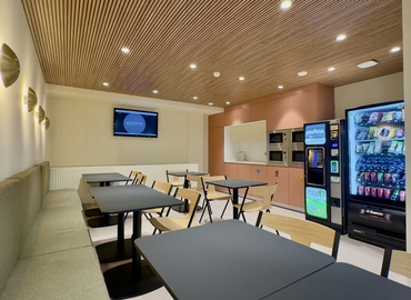 Centros de negocio en alquiler en Madrid Centro 4000 m², Plaza de Carlos Trías Bertrán 4 - 5 | MatchOffice