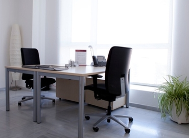 70 m² Business space building for rent in Valencia, Avenida Cortes Valencianas 58 (46015) - 1 | MatchOffice