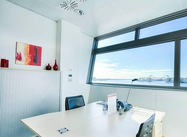 Parque empresarial disponible para alquilar en Barcelona 300 m², Edificio Sur - 5 | MatchOffice.es