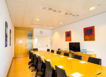 Centros de negocio disponible para alquilar en Barcelona 300 m², Edificio Sur - 8 | MatchOffice.es