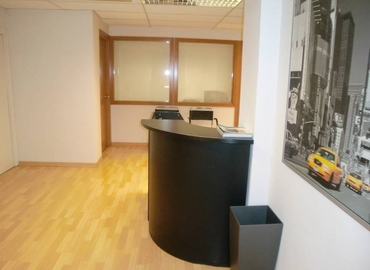 Centros de negocio en alquiler en Barcelona 20 m², Calle de Balm 440 - 2 | MatchOffice.es