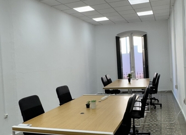 Oficina disponible para alquilar en Almería 20 m², Calle Arráez 11 - 2 | MatchOffice