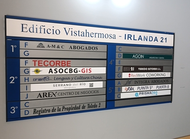 Despacho en alquiler en Toledo 18 m², Av. de Irlanda - 8 | MatchOffice.es