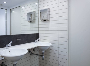 Centros de oficinas en alquiler en Barcelona 100 m², Carrer d´Arago 366 - 17 | MatchOffice.es