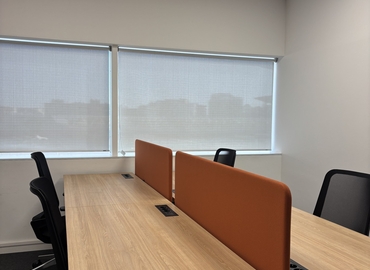 Business center C/ José Delgado Brackembury nº 11 41011 Seville