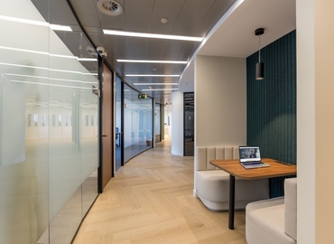 300 m² Coworking space  in Madrid Centro, Paseo de la Castellana 95 (28046) - 10 | MatchOffice.com