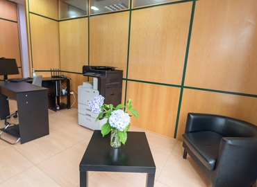 Business center en alquiler en A Coruña 50 m², Praza das Atochas 10 - 1 | MatchOffice.es