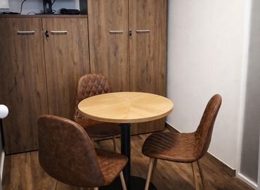 Oficina en alquiler en A Coruña 115 m², Calle Enrique Mariñas Romero Periodista - 13 | MatchOffice