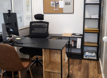 Oficina comercial en alquiler en A Coruña 115 m², Calle Enrique Mariñas Romero Periodista - 14 | MatchOffice