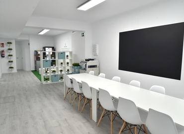 %[location_area] Meeting room in Centro-Moratalaz, Calle Mercurio (28032) - 0 | MatchOffice.com