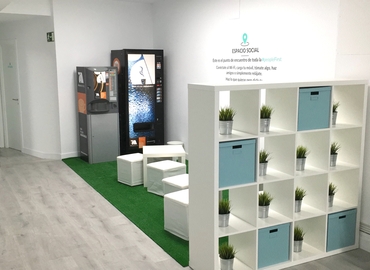 %[location_area] Conference room in Centro-Moratalaz, Calle Mercurio (28032) - 1 | MatchOffice