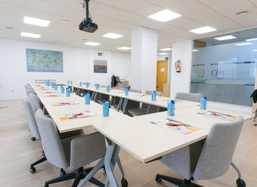 Alquile oficinas de coworking en Madrid Centro 90 m², Calle Lagasca 95 - 11 | MatchOffice
