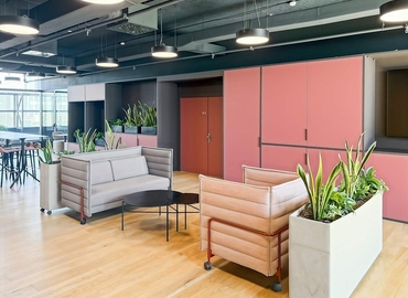 Centros de negocio en alquiler en Madrid Hortaleza 10 m², Edificio One Agora - 3 | MatchOffice.es