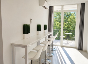 Business center en alquiler en Madrid Centro 30 m², Calle de Bailén 12 - 2 | MatchOffice.es