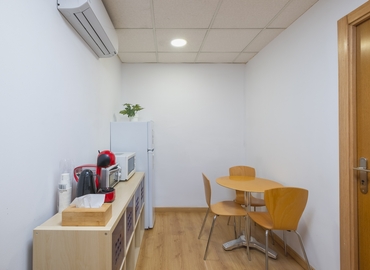 Business center Plaza Aviador Ruiz de Alda 11 41004 Seville