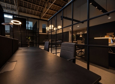 Office Carrer del Mestre Racional 11 46005 Valencia