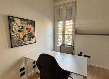 Business center Carrer de Balmes 59 08007 Ciutat Vella