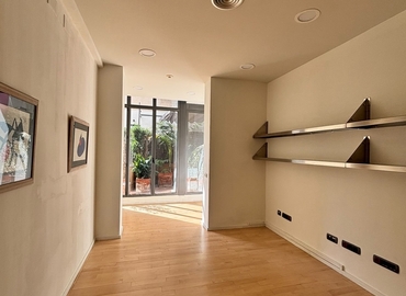 Business center Carrer de Balmes 59 08007 Ciutat Vella